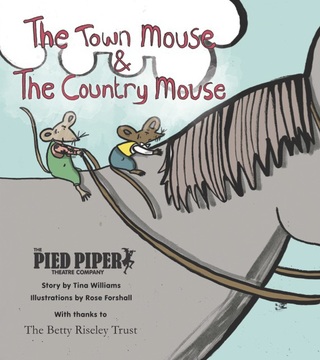 Illustrated Story of The Town Mouse & The Country Mouse